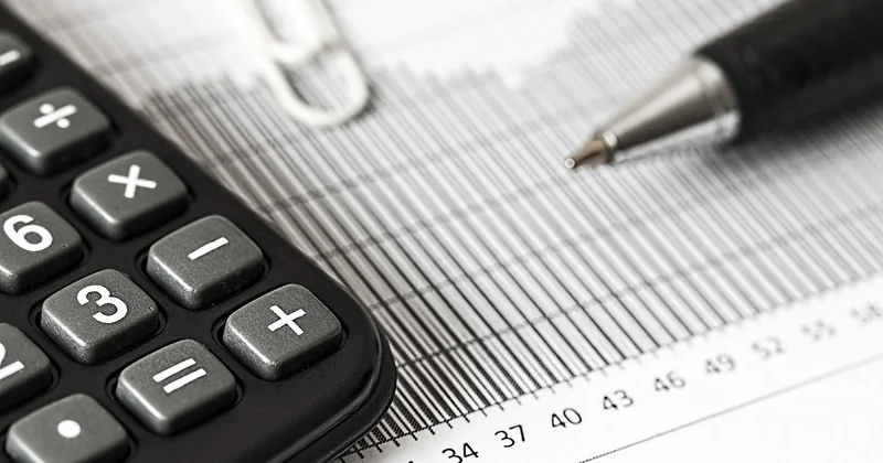 Fiscalité et charges : les questions qu'on me pose en commentaires